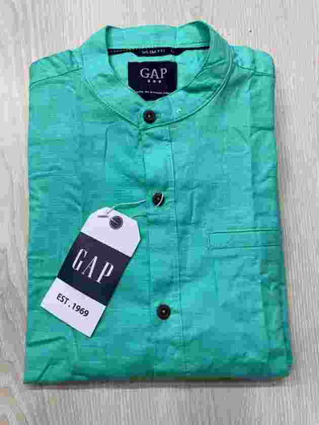 gap-casual_158871654813LdBf.jpeg